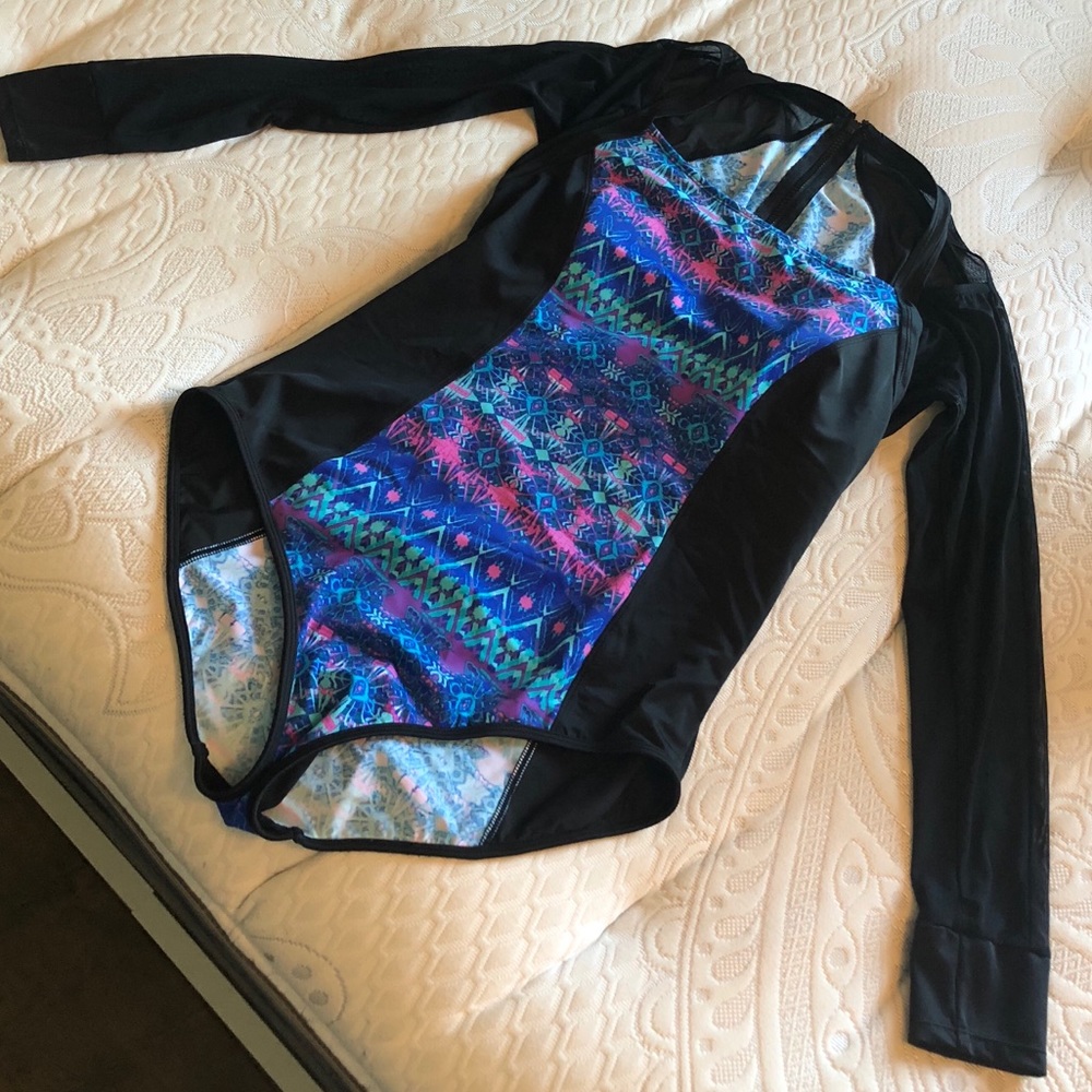 long sleeved swim suit